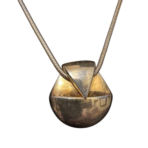 Givenchy Gold Pendant Necklace - Picture 7 of 7